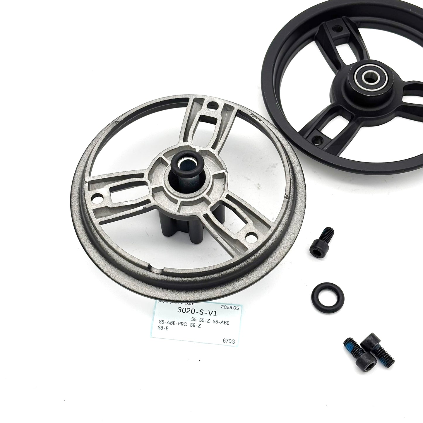 Wheel hub (with screws) S5/S8