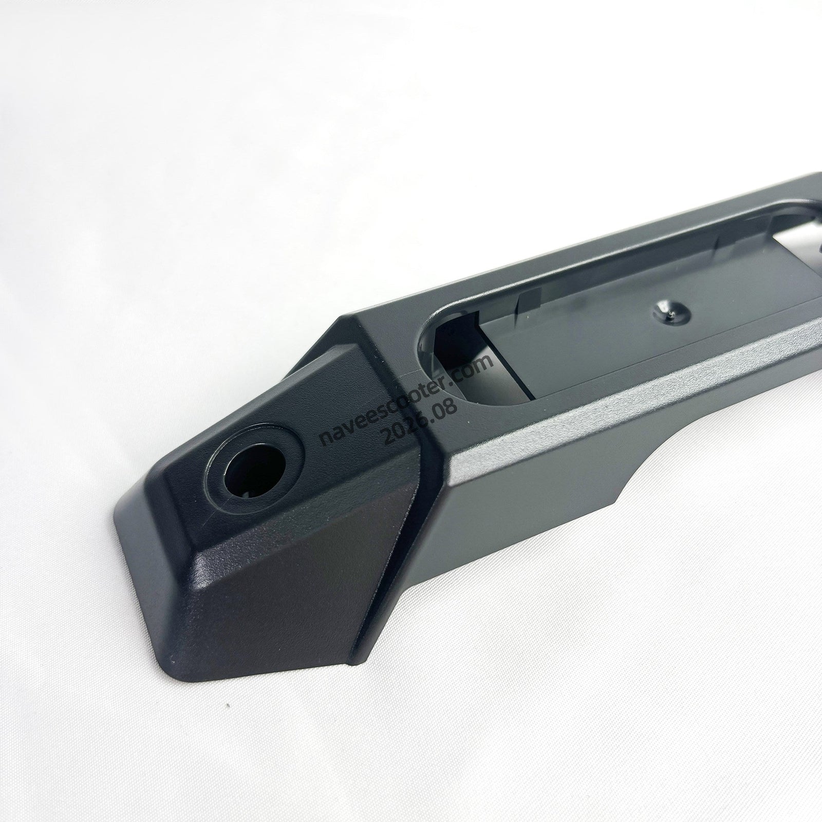 NAVEE GT3 Left Rear Rocker Arm Cover