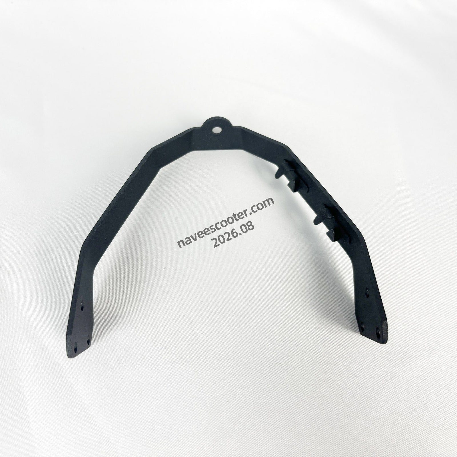NAVEE GT3 Rear Fender Bracket Assembly 1