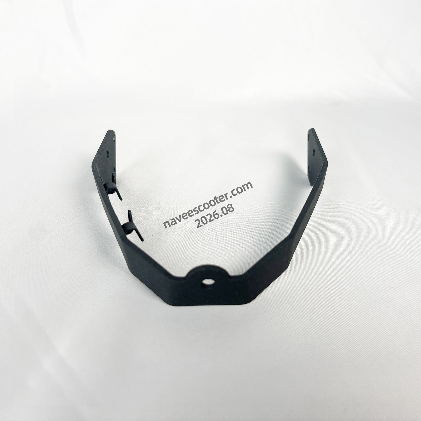 NAVEE GT3 Rear Fender Bracket Assembly 1